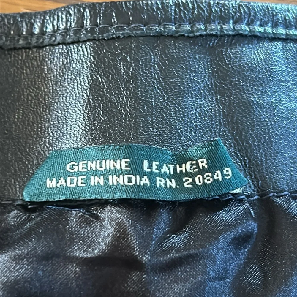 Harve Bernard Genuine‎ Leather Vest Black Button Front Pockets Biker Outerwear L
